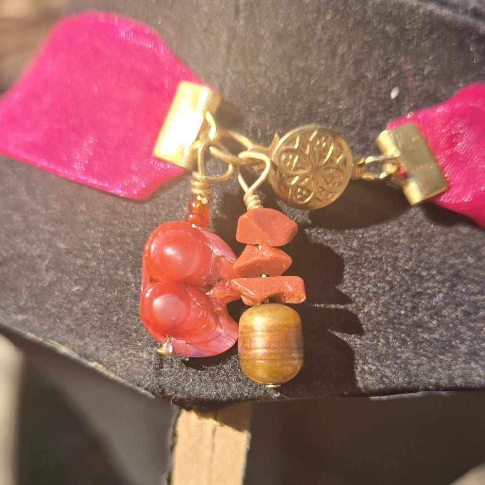 Agate pearl & sunstone natural Pink ribbon & Gold Necklace handmade 16" - Picture 4 of 5
